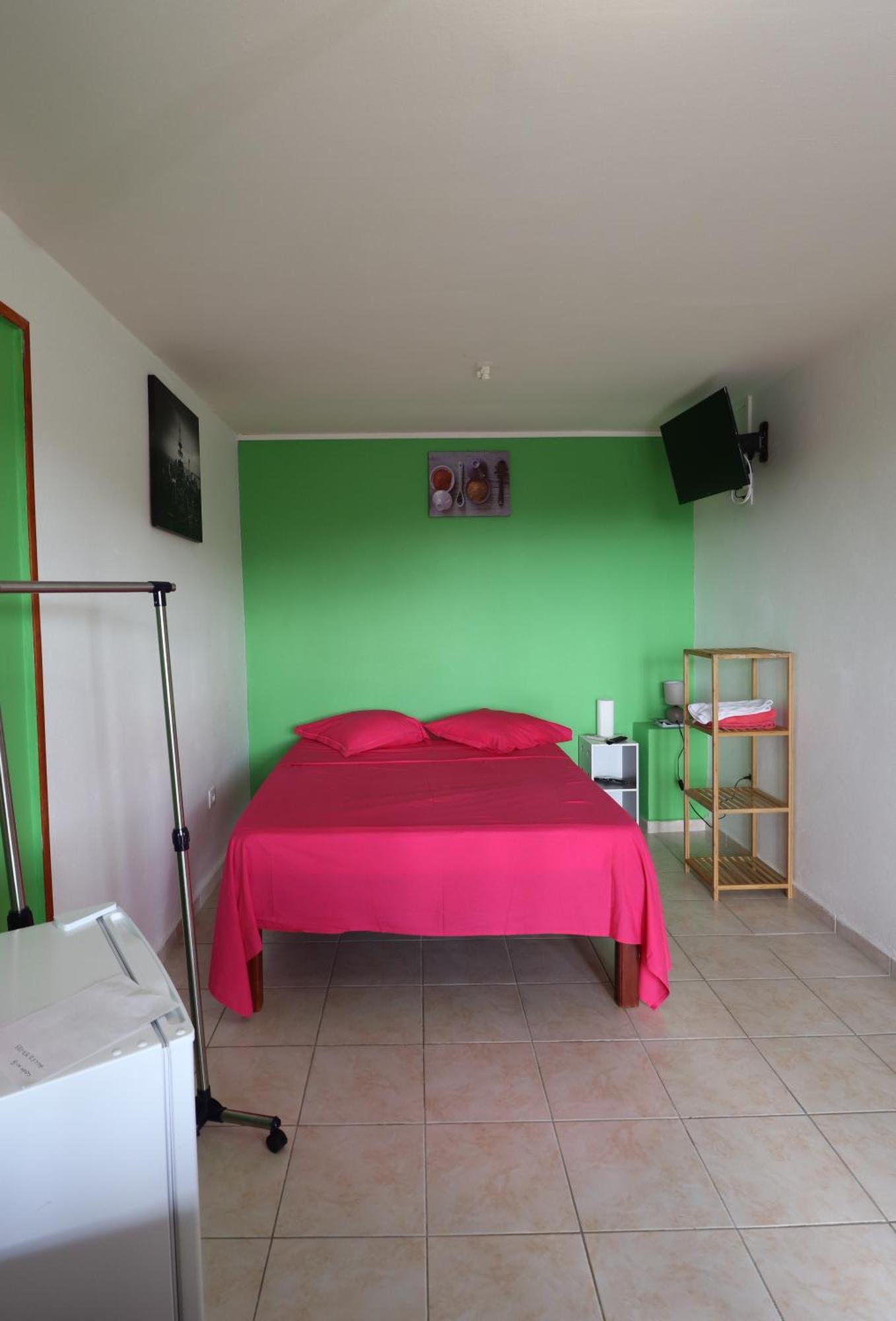 Les Gites De L'Union Les Abymes Quarto foto